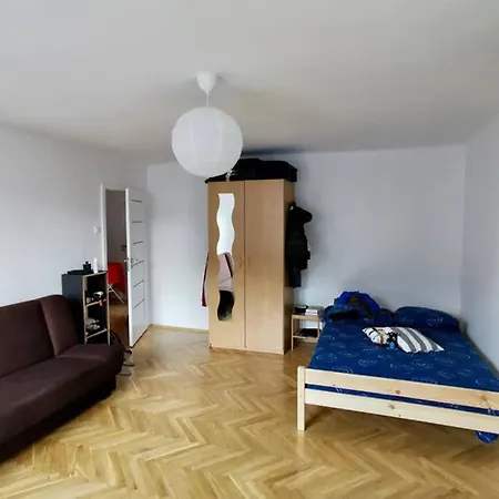 Sunshine Parkside Hideaway - 3 Bedroom - By Upstairs Lägenhet Kraków
